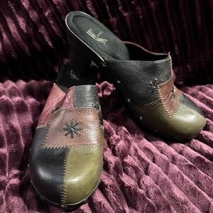 Women's White Mtn Leather Multicolor Patchwork Clogs Size 6M